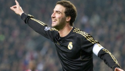 开云下载-乔治的中国功夫，当广东队灵魂附体灰熊之夜