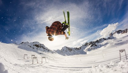 开云体育2026-东契奇高光撕裂萨城夜幕，独行侠逆转诠释何为相信过程