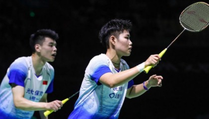 开云体育下载-马来西亚队轻取泰国队，黄鸭组合扛起全队