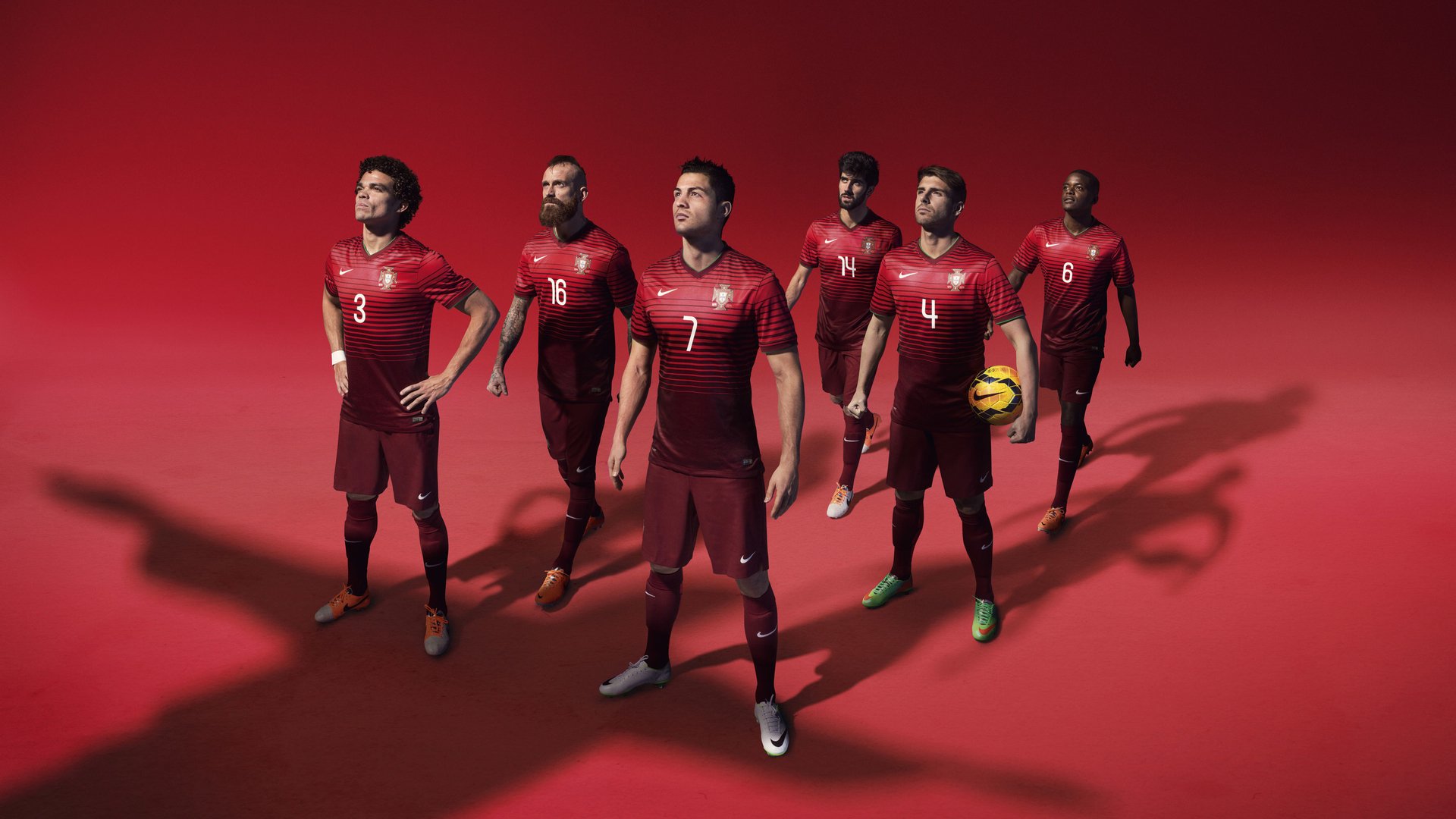 阿森纳逆转爱尔兰，加维惊艳四座，一场比赛，两种青春的交响