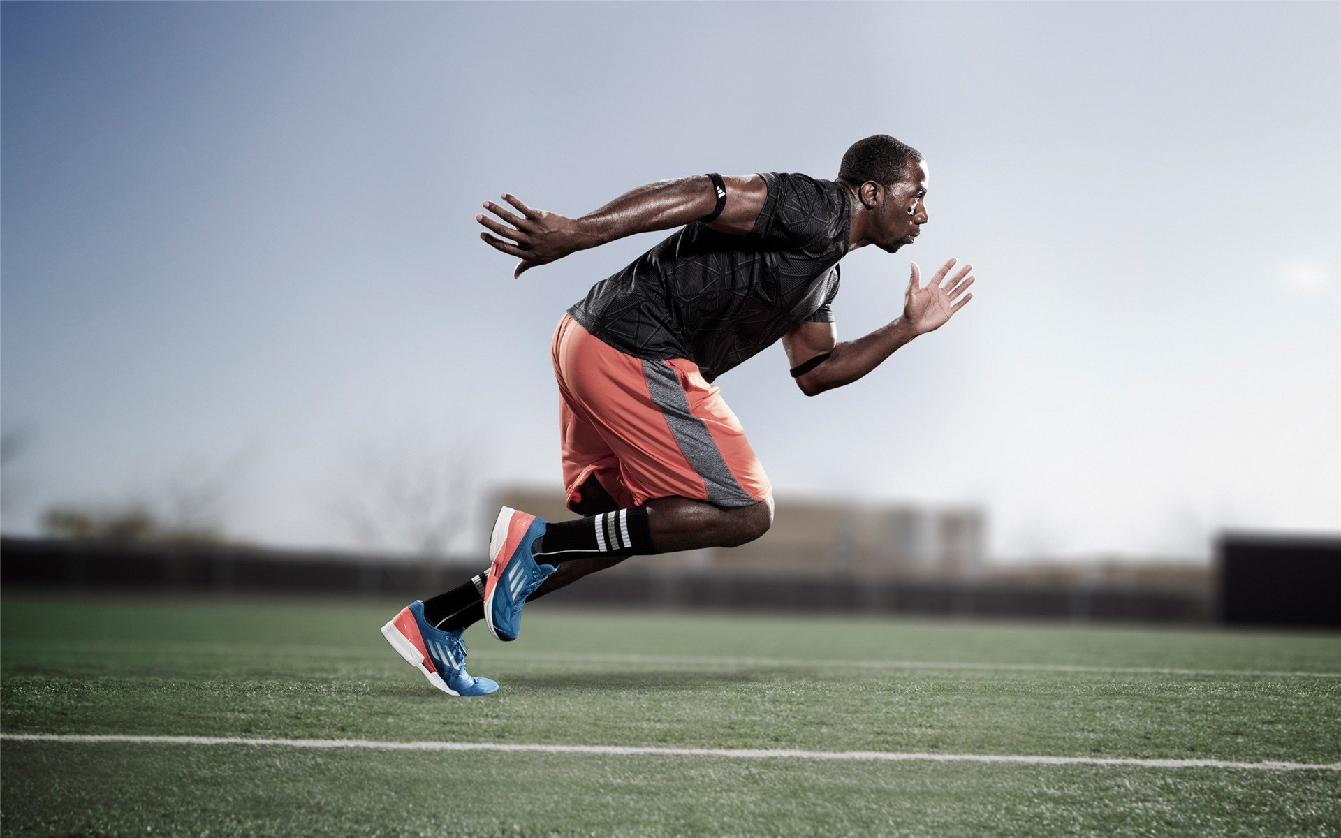 阿尔瓦雷斯,从洪都拉斯泥泞到巴西王座的冠军之路