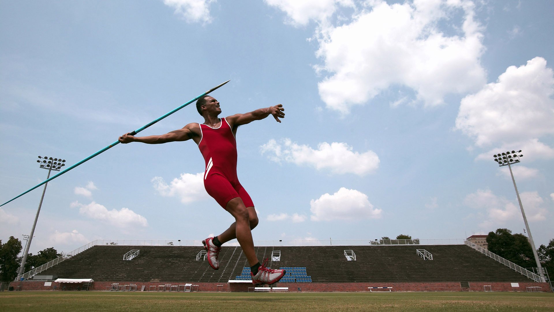德甲争冠战之夜,布伦森让比赛提前失去悬念